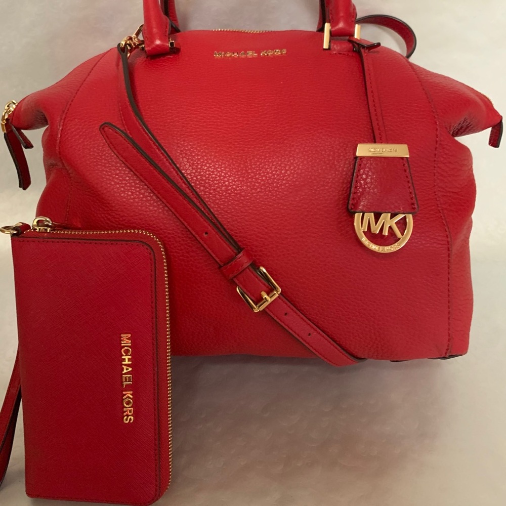 Michael Kors Red Bag & Wristlet Set